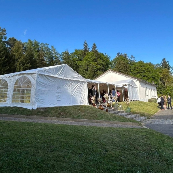 Traiteur - L'Escale 110 - restaurant PEYRAT-LE-CHATEAU - bon restaurant PEYRAT-LE-CHATEAU